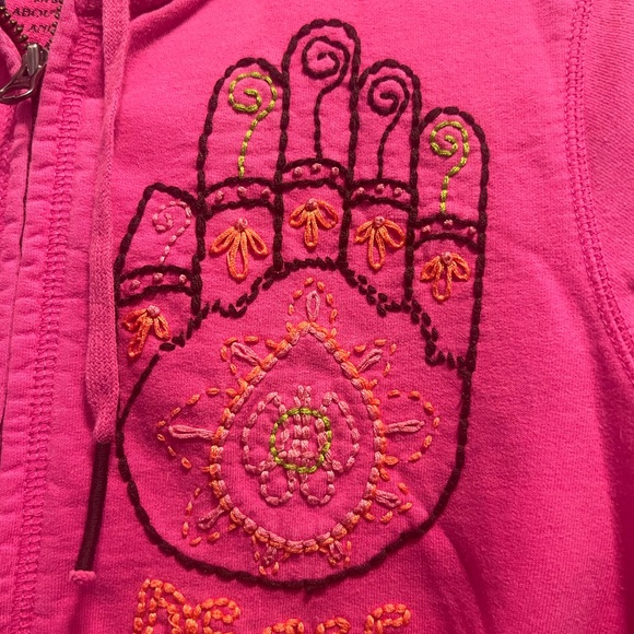 Vintage Lucky Zip-Up Sweatshirt with hand-stitching - Picture 3 of 8